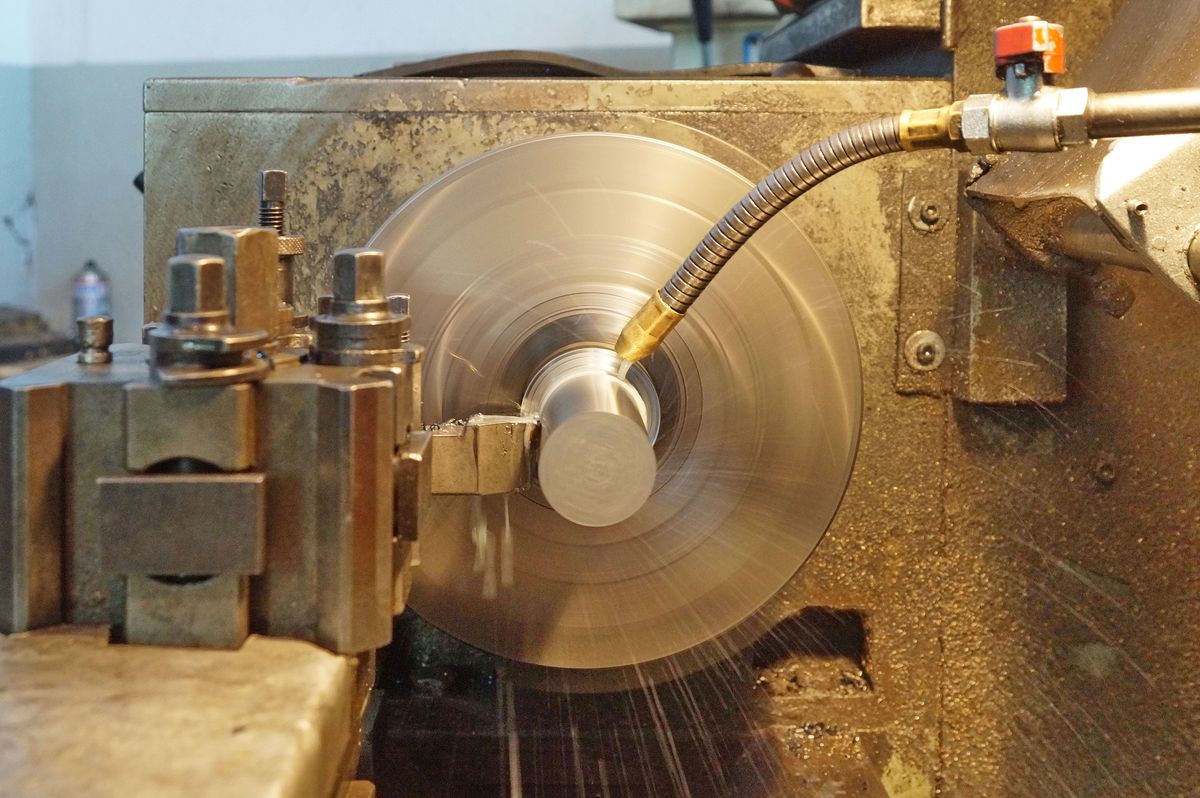 CNC glodanje — precizna obrada metala MIKAL ABS